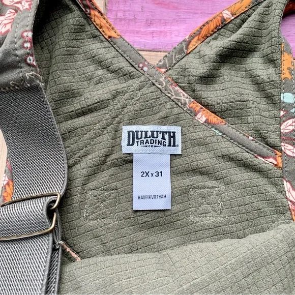 NWT Duluth 2X x31L Heirloom Gardening Lined Bib Overalls Loden Autumn Leaves - Picture 6 of 10